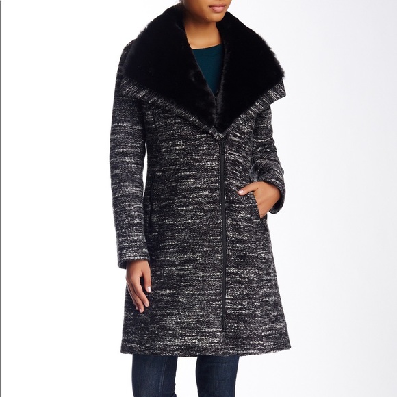 Soia & Kyo Jackets & Blazers - Soia & Kyo Faux Fur Collar Wool Blend Coat